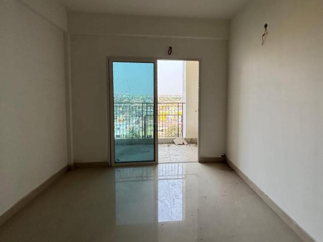 4 BHK Apartment in Baranagar for resale Kolkata. The reference number is 20820503