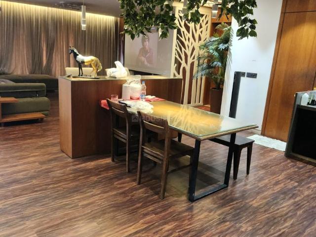 4 BHK Apartment in Bhatha for rent Surat. The reference number is 20656339