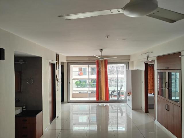 4 BHK Apartment in Bhatha for rent Surat. The reference number is 20736600