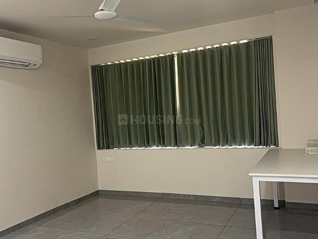 4 BHK Apartment in Bhayli for rent Vadodara. The reference number is 19772642