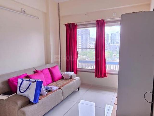 4 BHK Apartment in Bhayli for rent Vadodara. The reference number is 20205884