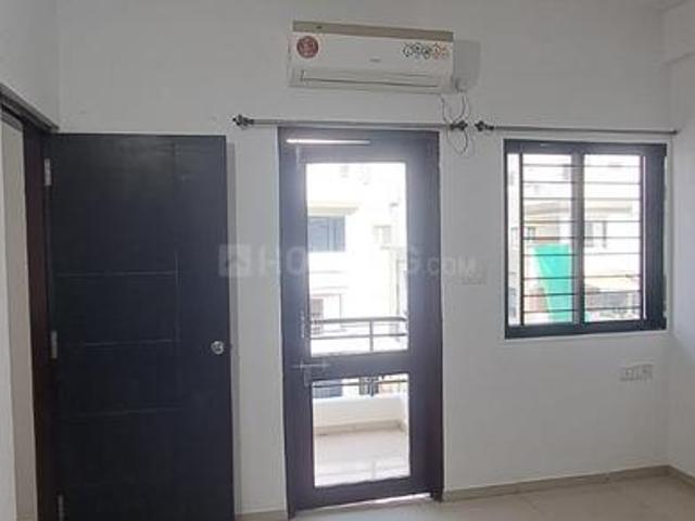 4 BHK Apartment in Bhayli for rent Vadodara. The reference number is 20569650