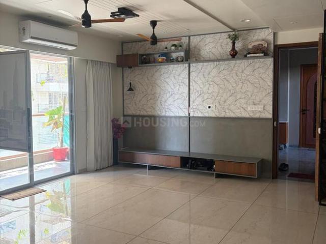 4 BHK Apartment in Bhayli for resale Vadodara. The reference number is 20252325