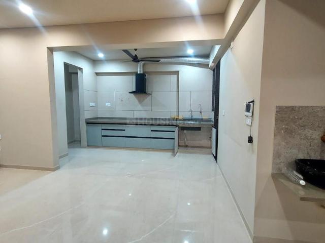 4 BHK Apartment in Gota for rent Ahmedabad. The reference number is 20615041