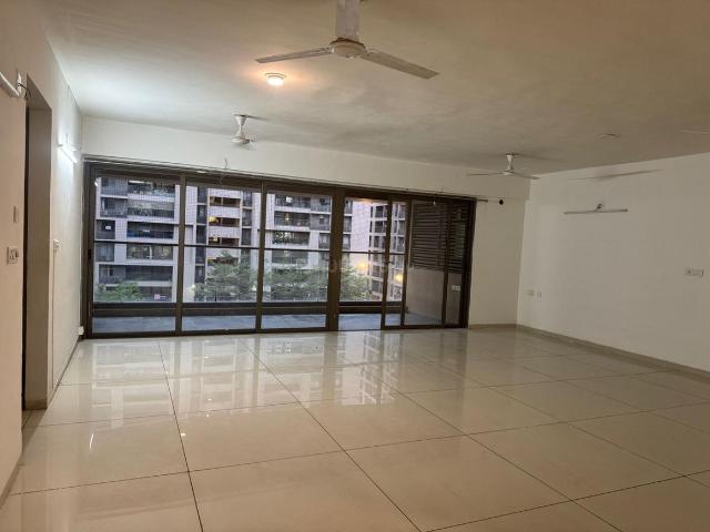 4 BHK Apartment in Gota for resale Ahmedabad. The reference number is 20356141