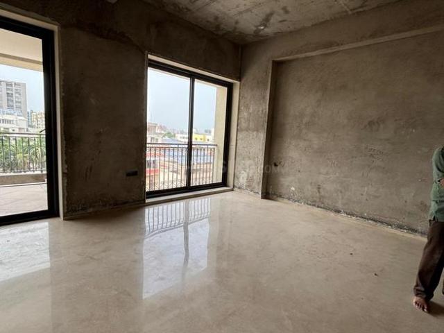 4 BHK Apartment in Gotri for resale Vadodara. The reference number is 17694705