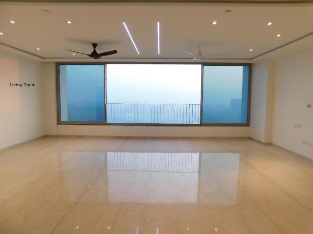 4 BHK Apartment in Goregaon East for rent Mumbai. The reference number is 19186720