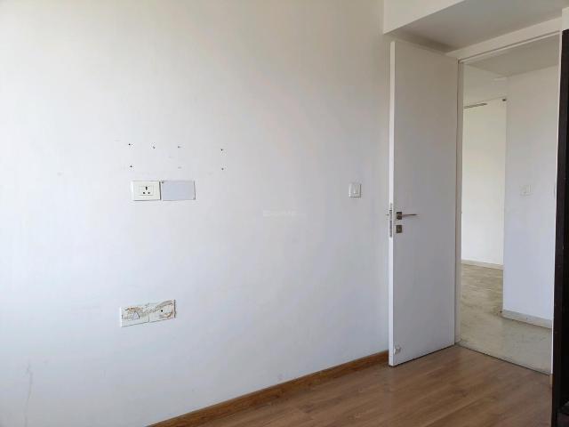 4 BHK Apartment in Goregaon East for rent Mumbai. The reference number is 19271314
