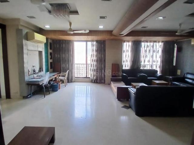 4 BHK Apartment in Goregaon East for rent Mumbai. The reference number is 20174603