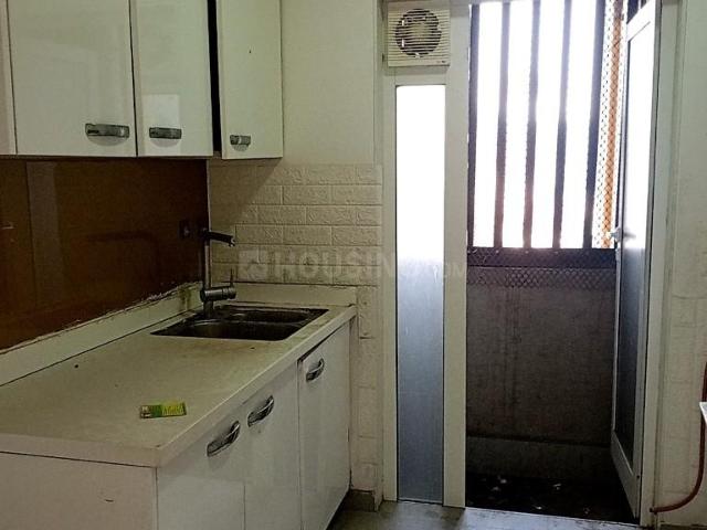 4 BHK Apartment in Goregaon East for resale Mumbai. The reference number is 19272313