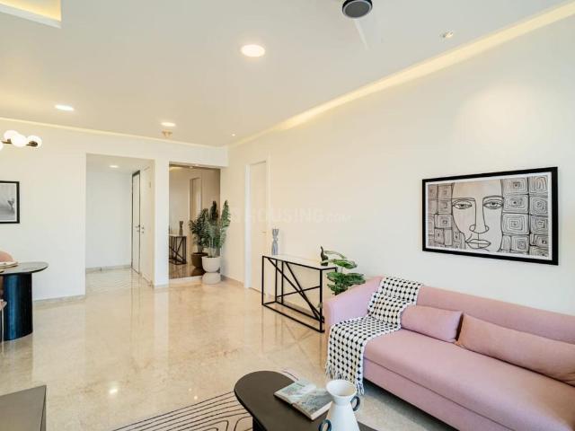 4 BHK Apartment in Goregaon East for resale Mumbai. The reference number is 19709628