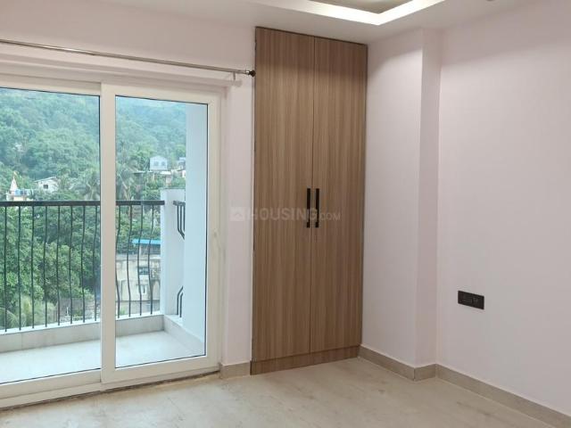 4 BHK Apartment in Geeta Nagar for rent Guwahati. The reference number is 20484988