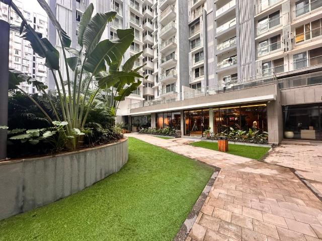 4 BHK Apartment in Ghatkopar East for resale Mumbai. The reference number is 19707444