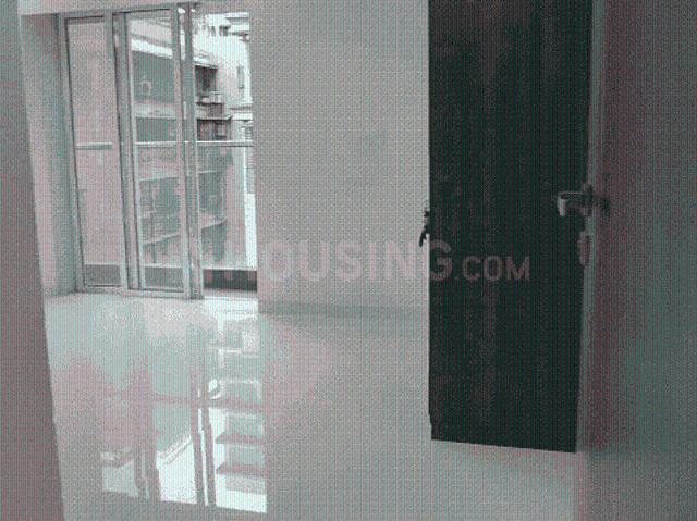 4 BHK Apartment in Ghatkopar East for resale Mumbai. The reference number is 20731887