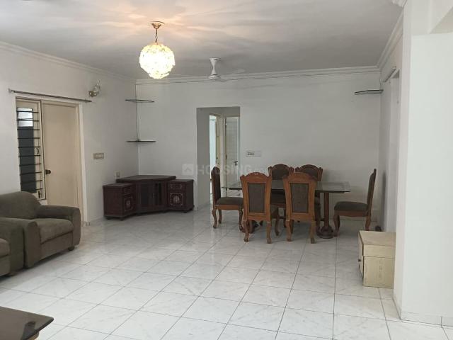 4 BHK Apartment in Gulbai Tekra for rent Ahmedabad. The reference number is 20123725