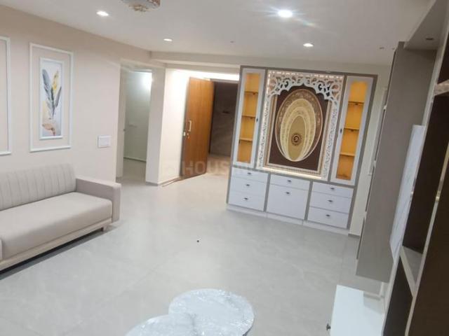 4 BHK Apartment in Gurukul for rent Ahmedabad. The reference number is 20615585