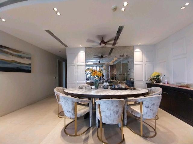 4 BHK Apartment in Gwal Pahari for rent Gurgaon. The reference number is 20403376