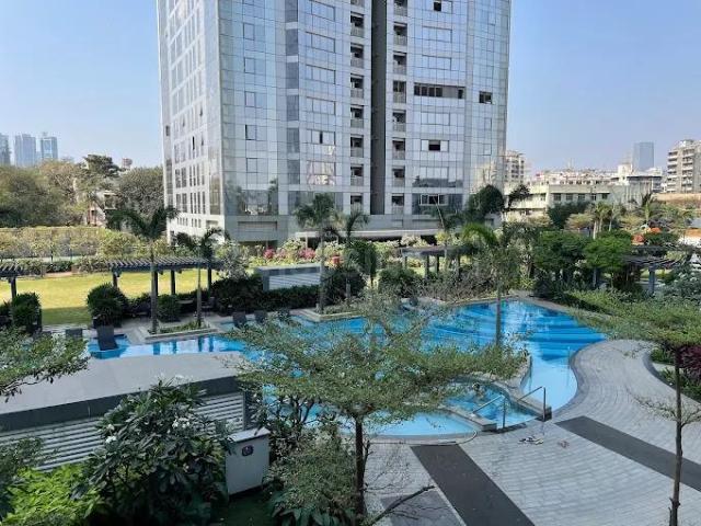 4 BHK Apartment in Dadar East for resale Mumbai. The reference number is 20562237