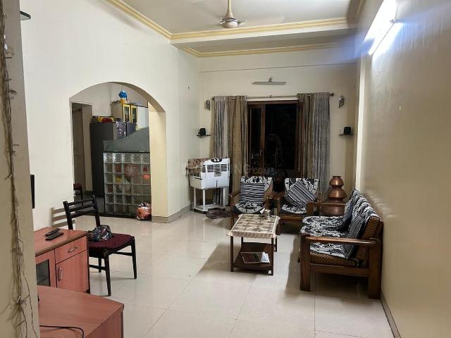 4 BHK Apartment in Deccan Gymkhana for rent Pune. The reference number is 20452125