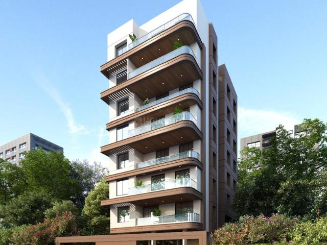 4 BHK Apartment in Deccan Gymkhana for resale Pune. The reference number is 20236292