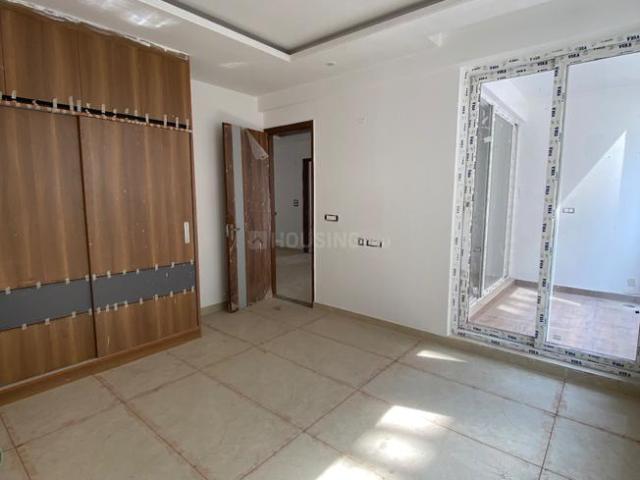4 BHK Apartment in Dhakoli for resale Zirakpur. The reference number is 18500421