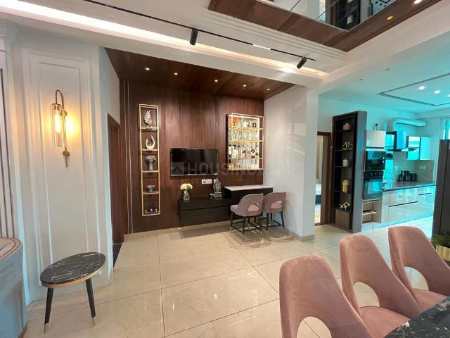 4 BHK Apartment in Dhakoli for resale Zirakpur. The reference number is 13544729
