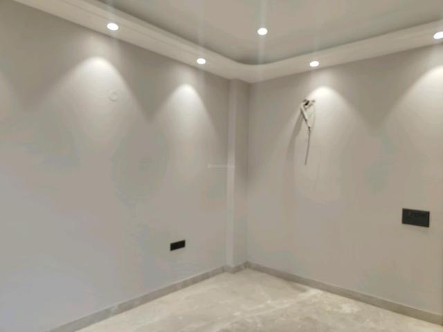 4 BHK Apartment in DLF Phase 1 for rent Gurgaon. The reference number is 20355409