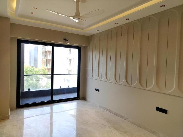 4 BHK Apartment in DLF Phase 2 for rent Gurgaon. The reference number is 20039509