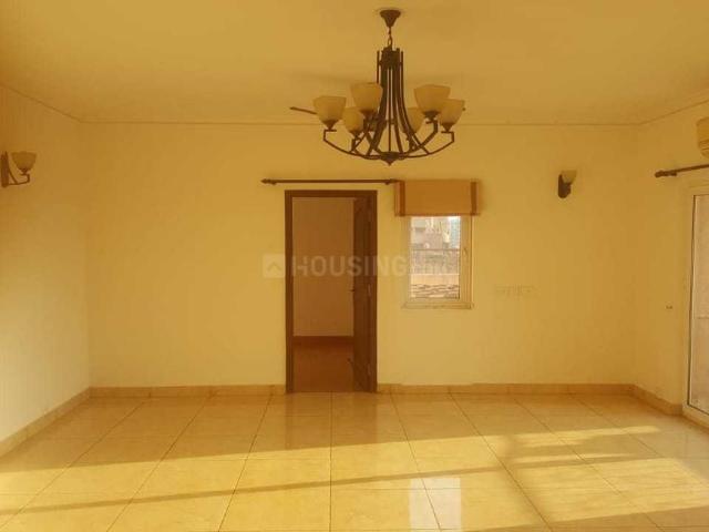 4 BHK Apartment in DLF Phase 2 for rent Gurgaon. The reference number is 20647058