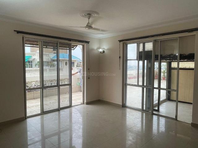 4 BHK Apartment in DLF Phase 4 for rent Gurgaon. The reference number is 17826759