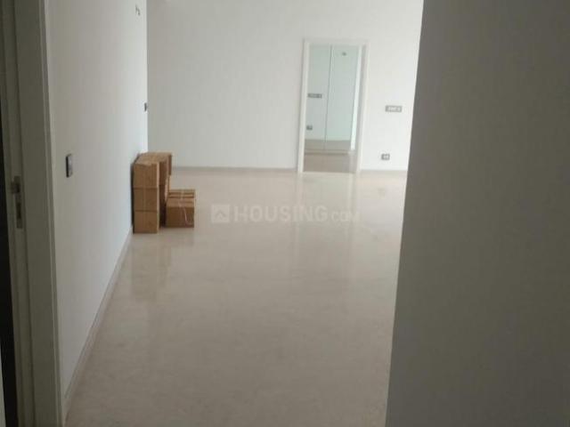 4 BHK Apartment in DLF Phase 5 for rent Gurgaon. The reference number is 16281156