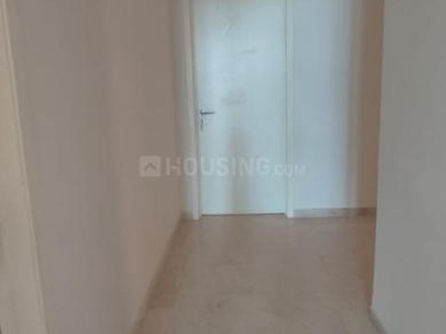 4 BHK Apartment in DLF Phase 5 for rent Gurgaon. The reference number is 19390989