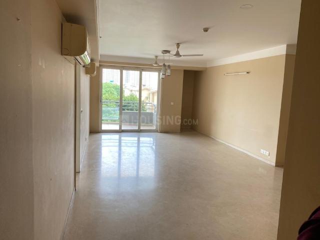 4 BHK Apartment in DLF Phase 5 for rent Gurgaon. The reference number is 20402833