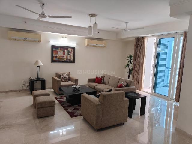 4 BHK Apartment in DLF Phase 5 for rent Gurgaon. The reference number is 20615490