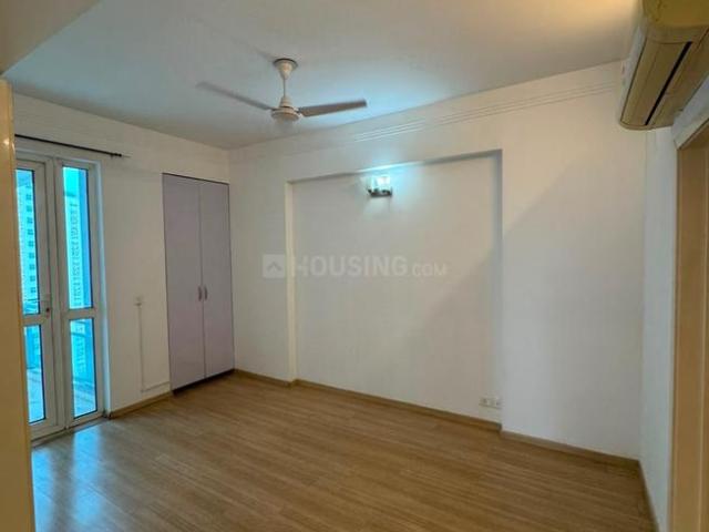 4 BHK Apartment in DLF Phase 5 for rent Gurgaon. The reference number is 20862564