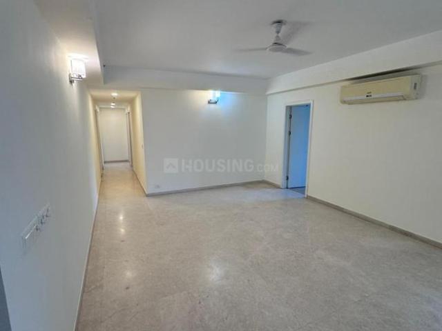 4 BHK Apartment in DLF Phase 5 for resale Gurgaon. The reference number is 20695906