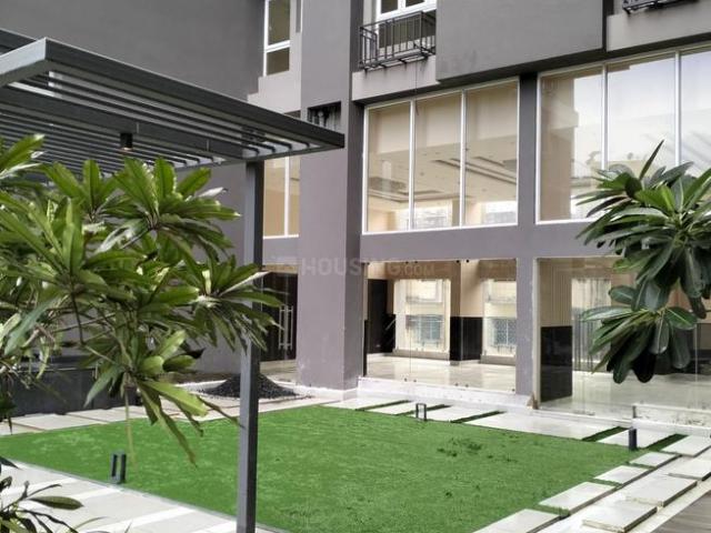 4 BHK Apartment in Entally for resale Kolkata. The reference number is 19984523