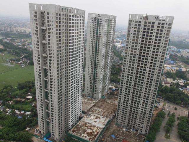 4 BHK Apartment in East Kolkata Township for resale Kolkata. The reference number is 19392924