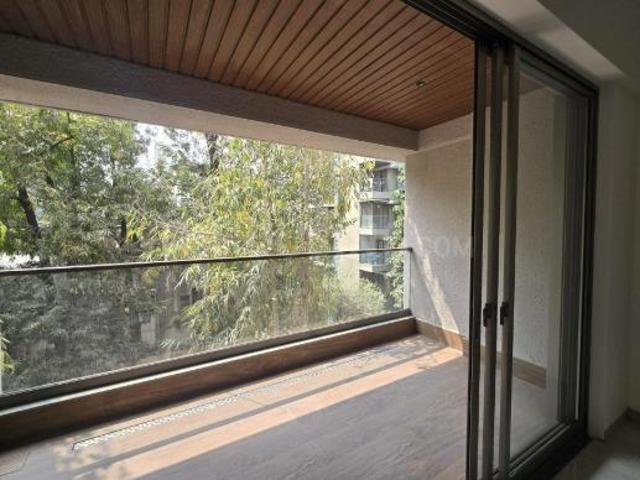 4 BHK Apartment in Erandwane for resale Pune. The reference number is 19963119