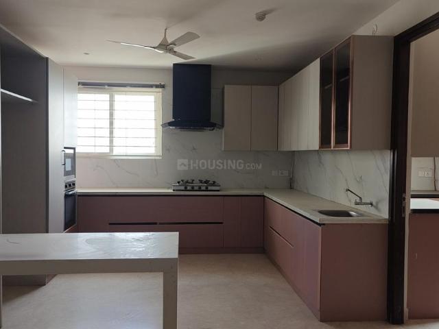 4 BHK Apartment in Financial District for resale Hyderabad. The reference number is 19335625