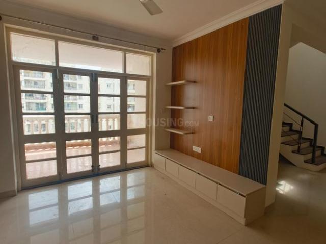4 BHK Apartment in K R Puram for resale Bengaluru. The reference number is 20637343