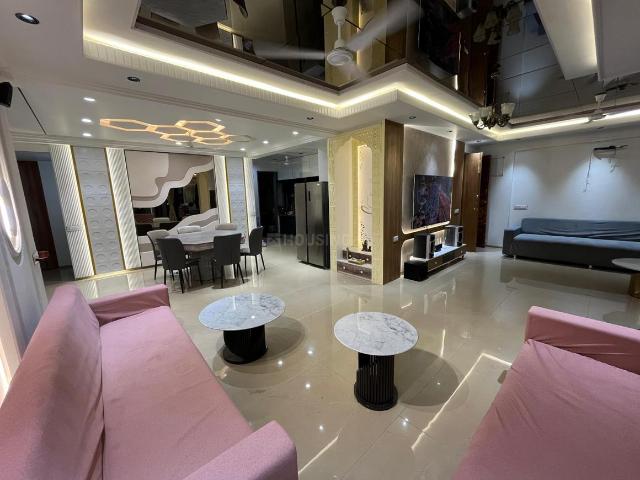 4 BHK Apartment in Koba for rent Gandhinagar. The reference number is 19937356