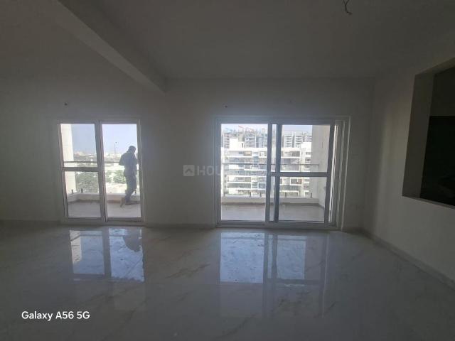 4 BHK Apartment in Kompally for resale Hyderabad. The reference number is 20027401