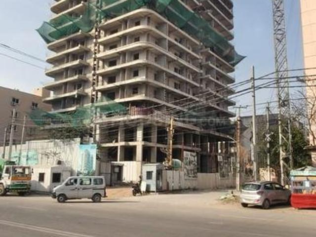 4 BHK Apartment in Kondapur for resale Hyderabad. The reference number is 19740822