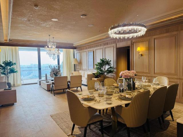 4 BHK Apartment in Kondhwa for resale Pune. The reference number is 20353948