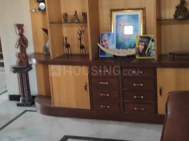 4 BHK Apartment in Kavadiguda for resale Hyderabad. The reference number is 20997915