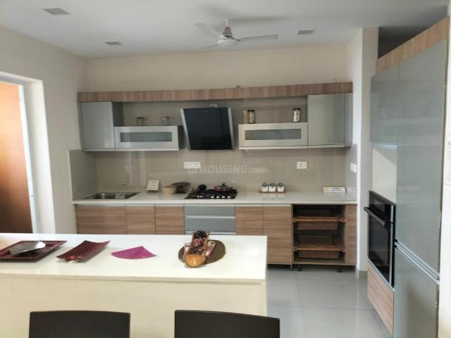 4 BHK Apartment in Kachana for resale Raipur. The reference number is 20083099