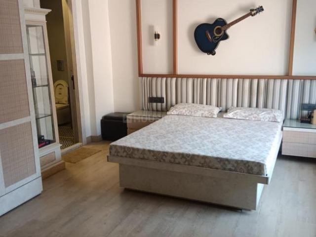 4 BHK Apartment in Kalighat for resale Kolkata. The reference number is 20909171