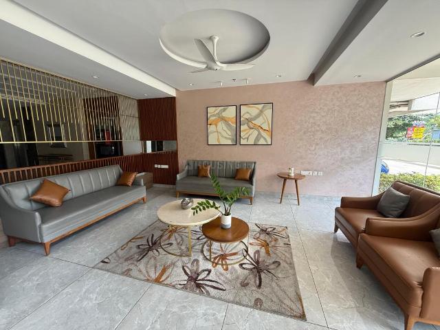 4 BHK Apartment in Kaloor for resale Kochi. The reference number is 20962439