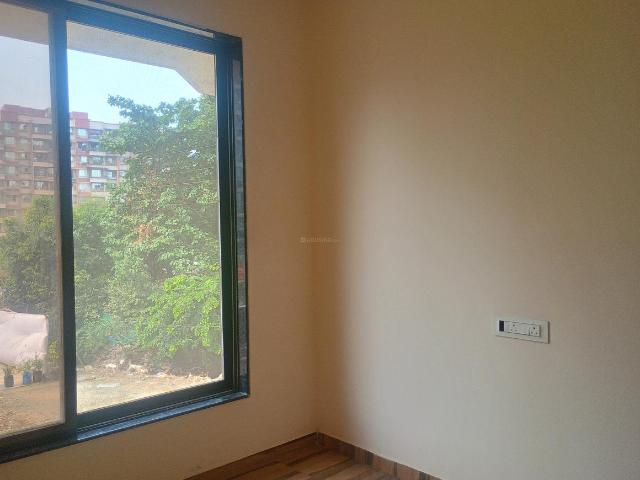 4 BHK Apartment in Kalyan West for resale Kalyan. The reference number is 19870670
